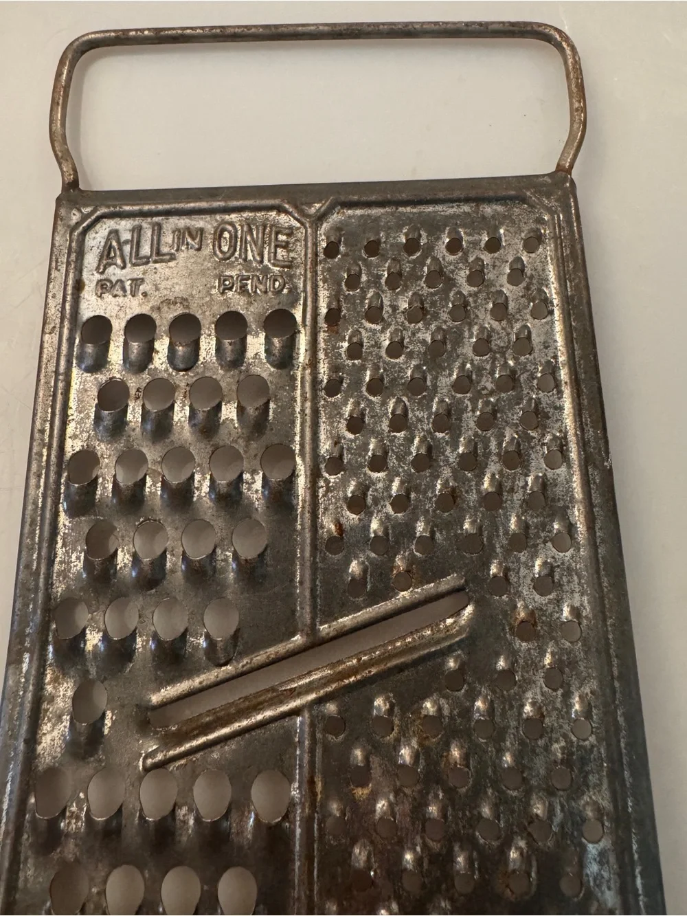VINTAGE ALL IN ONE PAT PEND Grater/shredder cheese metal rustic kitchen 1950's